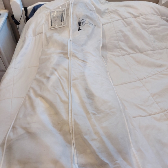 Maggie Sottero SaBelle customized wedding gown - Picture 6 of 9